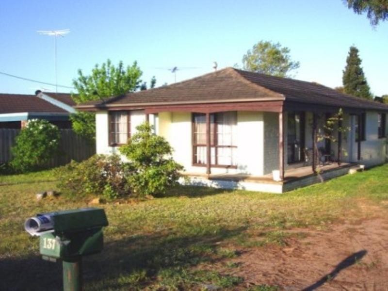 137 South Valley Road, Highton VIC 3216