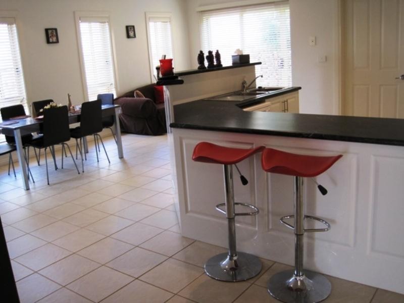 72 Grange Park Drive, Waurn Ponds VIC 3216