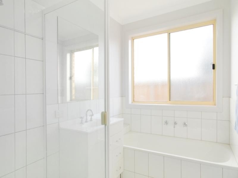 2 Nigella Avenue, Corio VIC 3214