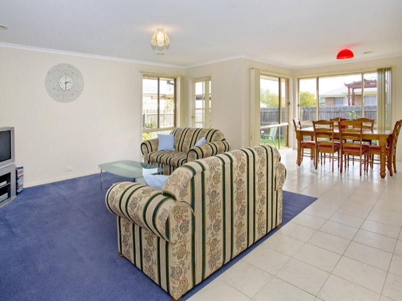 40 Meadenhall Drive, St Albans Park VIC 3219