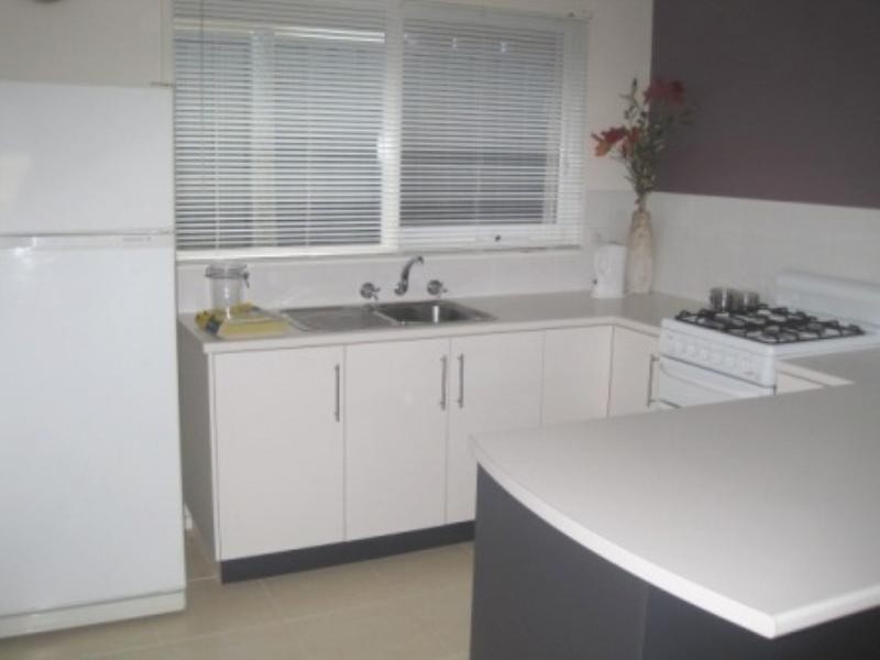 1/50-52 Church Street, Geelong West VIC 3218