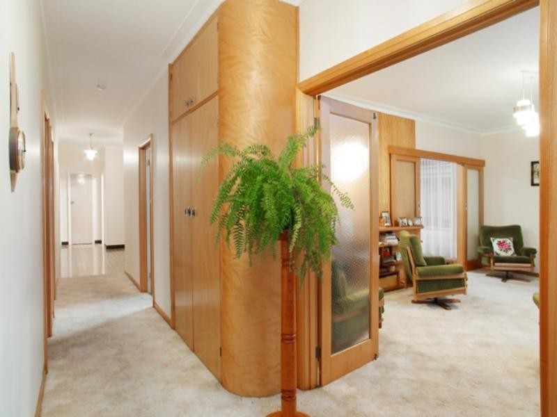 24 Acacia Street, Hamlyn Heights VIC 3215