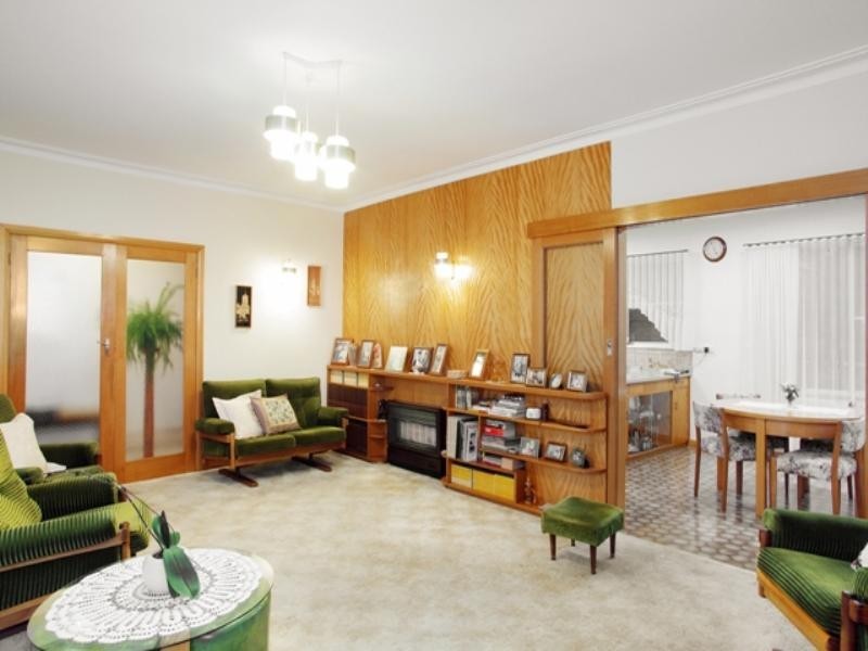 24 Acacia Street, Hamlyn Heights VIC 3215