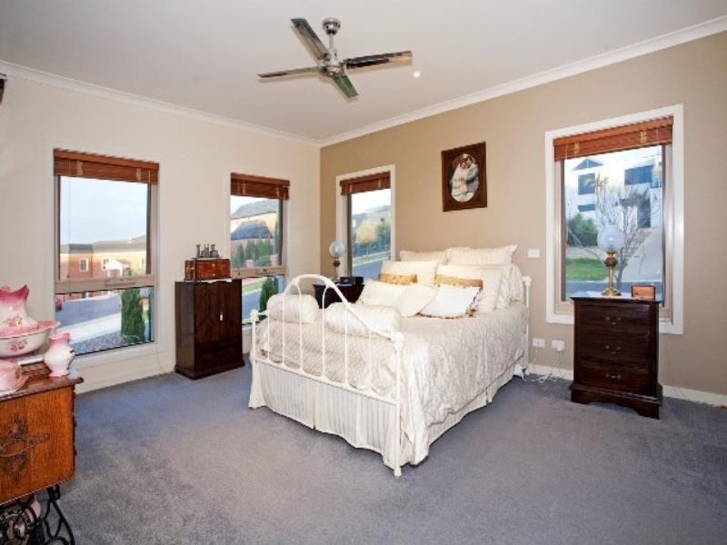 34-36 Montrose Place, Highton VIC 3216