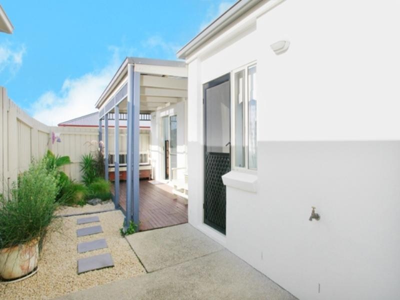 1/163 Victoria Street, North Geelong VIC 3215