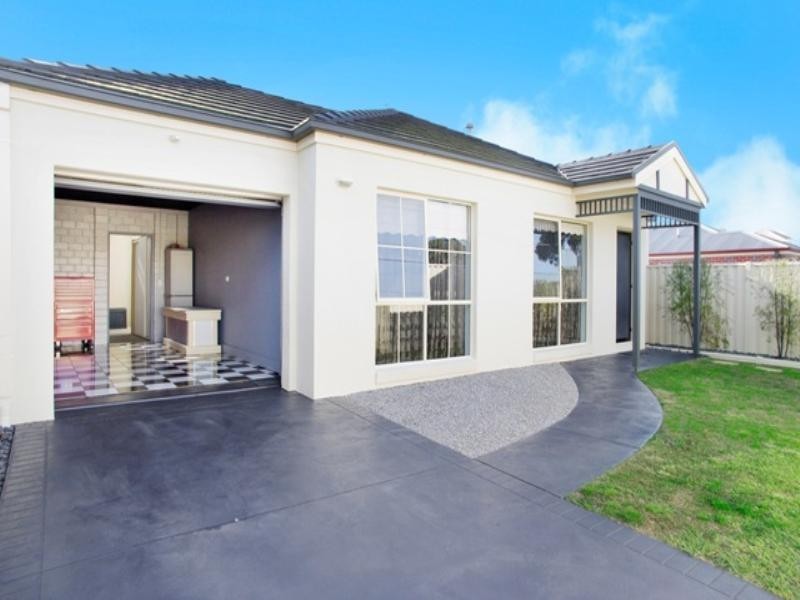 1/163 Victoria Street, North Geelong VIC 3215