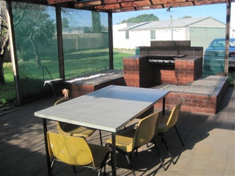 2 Weir Court, Corio VIC 3214