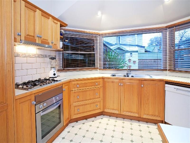 232 McKillop Street, East Geelong VIC 3219