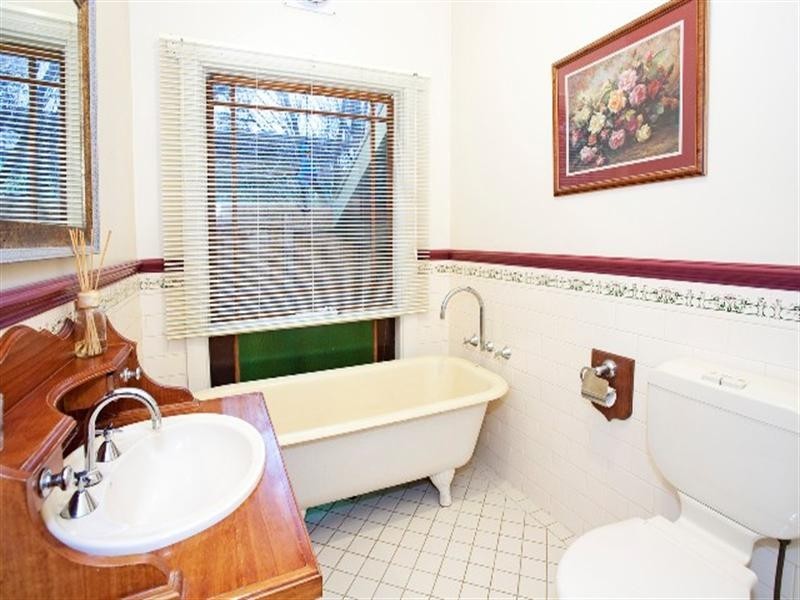 232 McKillop Street, East Geelong VIC 3219