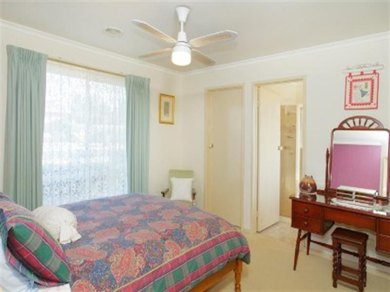 12 Greenville Drive, Grovedale VIC 3216