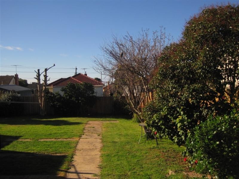 41 Heather Street, Hamlyn Heights VIC 3215