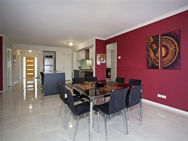 18 Haugh Street, Lovely Banks VIC 3221