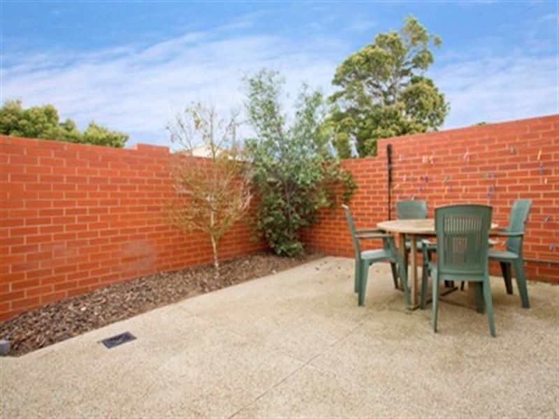 2/229 Verner Street, East Geelong VIC 3219