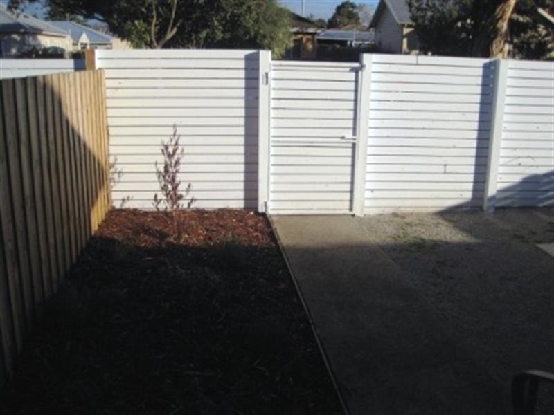 1/188 Church Street, Hamlyn Heights VIC 3215