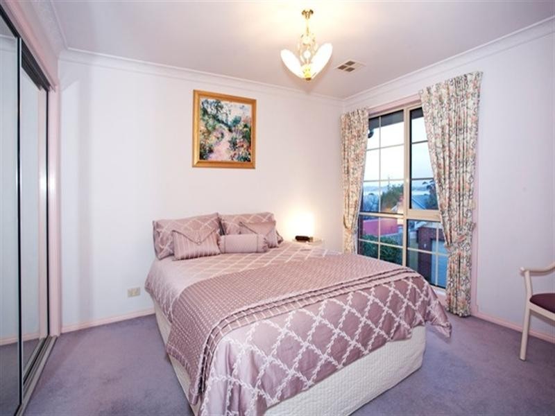 40 Walker Street, Rippleside VIC 3215