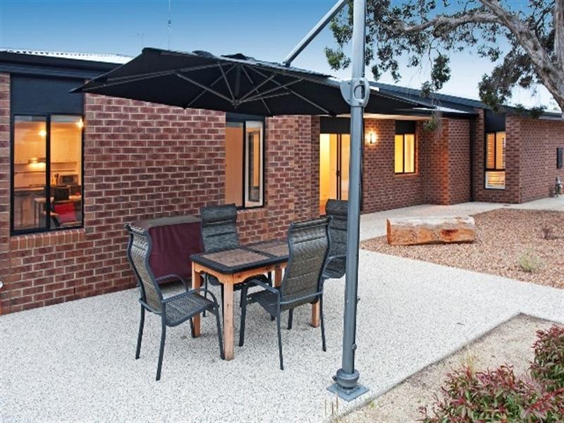 26 Park Street, Belmont VIC 3216