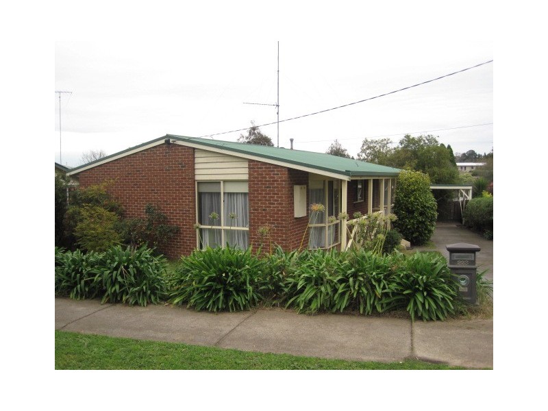 223 Mount Pleasant Road, Highton VIC 3216