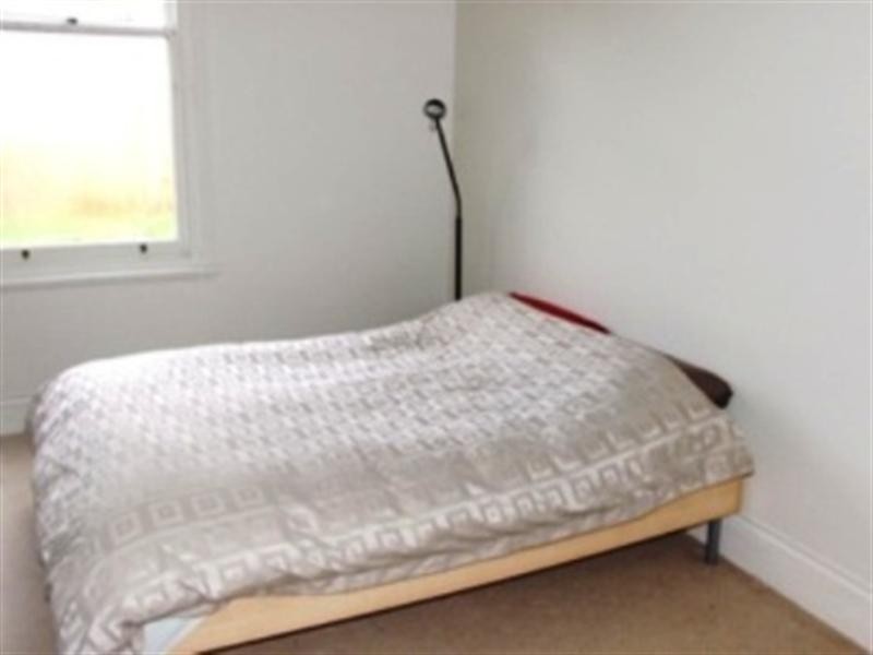 35 Waratah Street, Geelong West VIC 3218