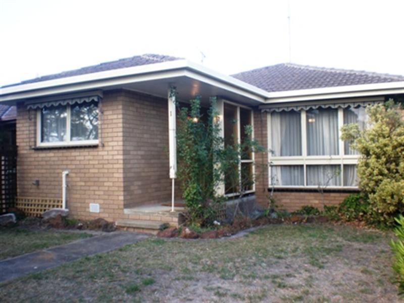 1/68 Oberon Drive, Belmont VIC 3216