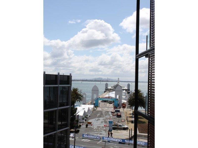 Pier Point, Geelong VIC 3220