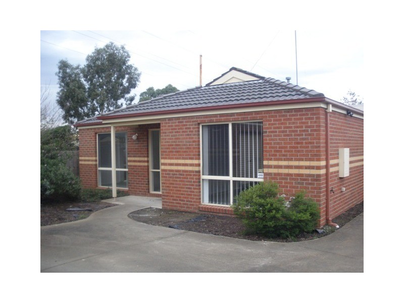 2/6 Isabella Street, Grovedale VIC 3216