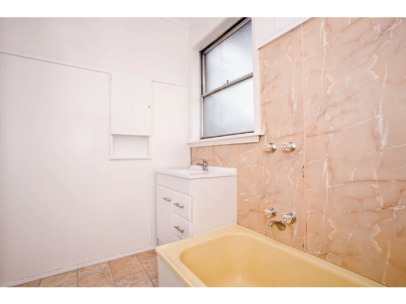 126 Portarlington Road, Newcomb VIC 3219