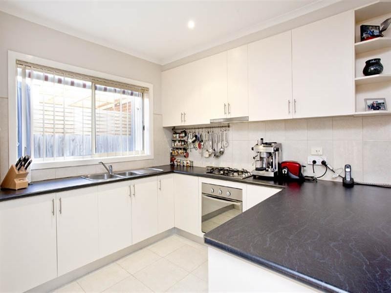 3/36 Cranbourne Drive, Corio VIC 3214