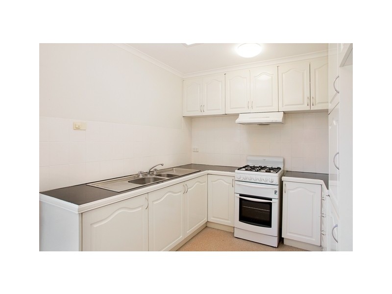 3/32-34 Seaforth Street, North Shore VIC 3214