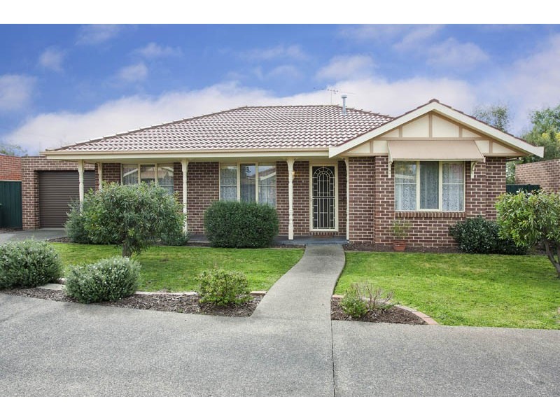3/211 Boundary Road, Whittington VIC 3219