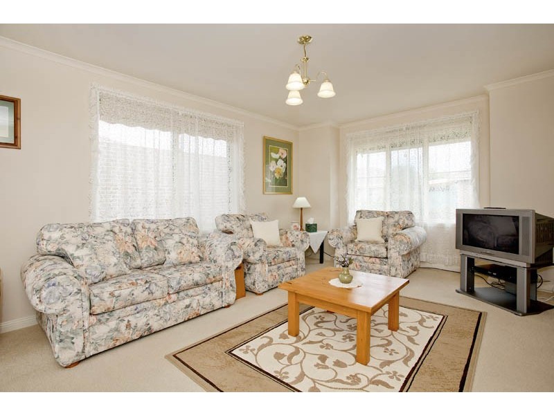 3/211 Boundary Road, Whittington VIC 3219