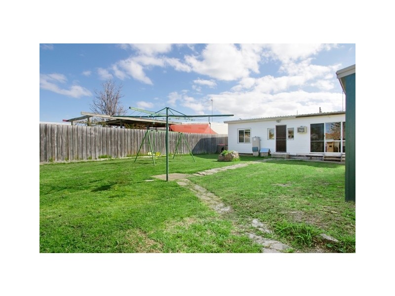 80 Dunloe Avenue, Norlane VIC 3214