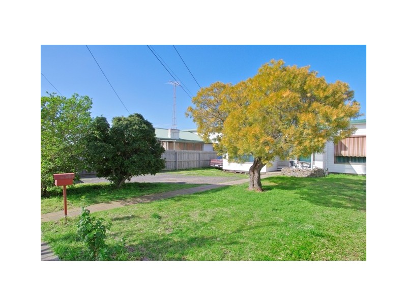 80 Dunloe Avenue, Norlane VIC 3214