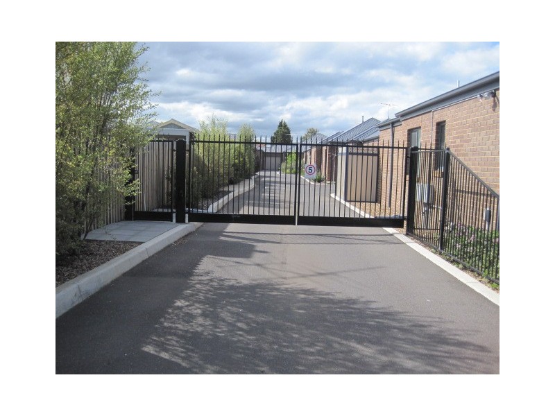 5/10 Herbert Street, Belmont VIC 3216