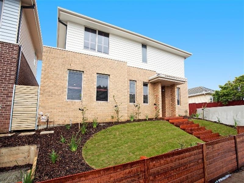 6/100-108 West Fyans Street, Newtown VIC 3220