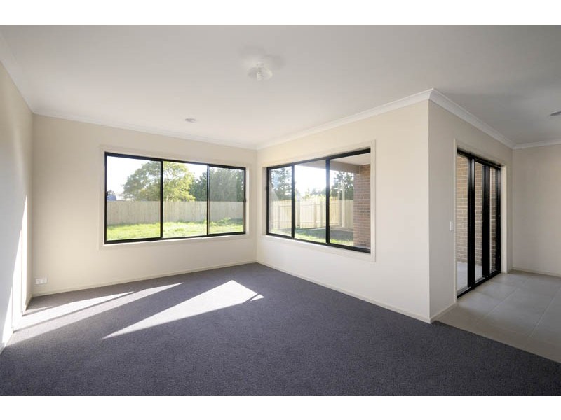 10 Benita Place, Leopold VIC 3224