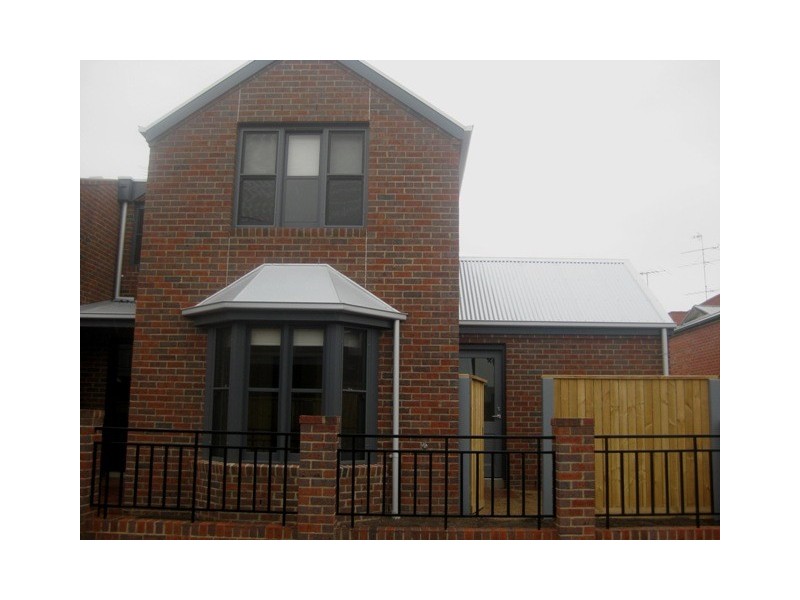 2/12 Lamb Place, South Geelong VIC 3220