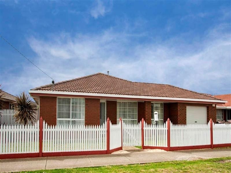 30 Corangamite Drive, Corio VIC 3214