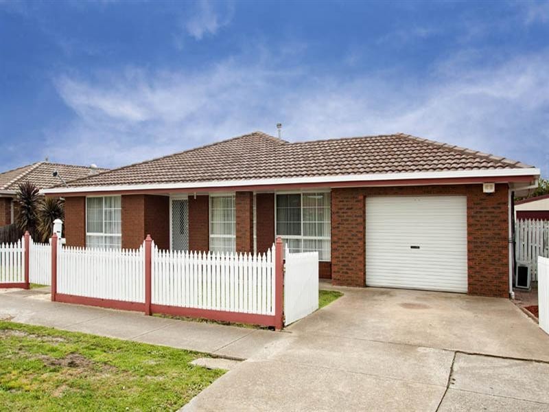 30 Corangamite Drive, Corio VIC 3214