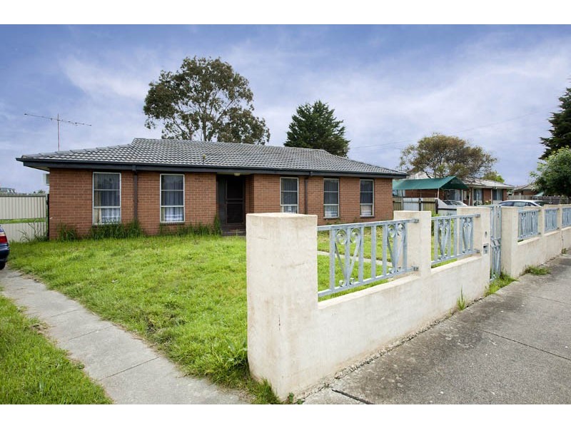 17 Alouette Court, Whittington VIC 3219