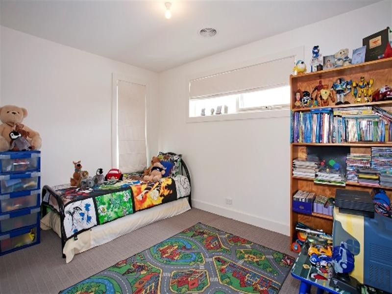 2/39 Albert Street, Geelong West VIC 3218