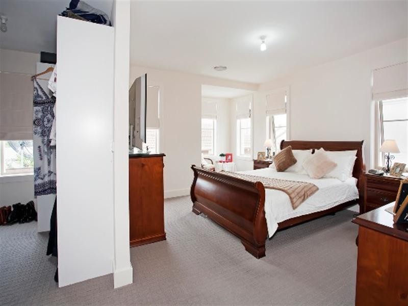 2/39 Albert Street, Geelong West VIC 3218