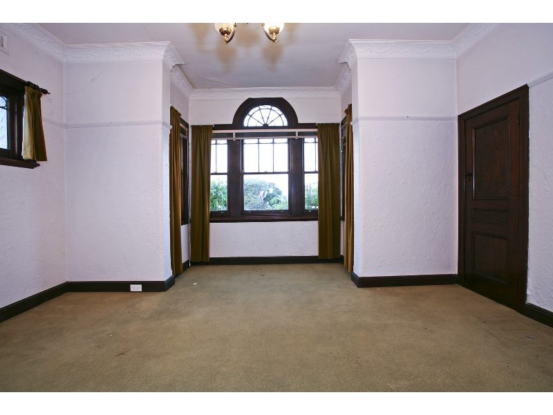 37 The Esplanade, Drumcondra VIC 3215