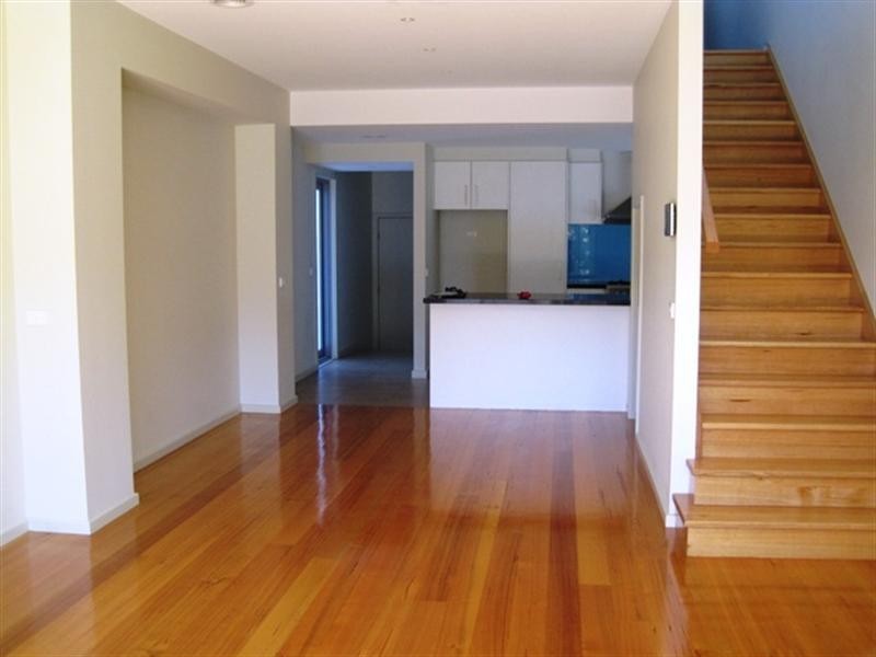 2/67 Sydney Parade, Geelong VIC 3220