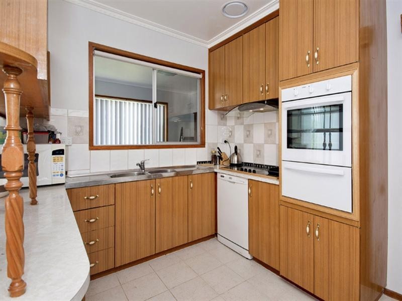 32 Beulah Street, Hamlyn Heights VIC 3215