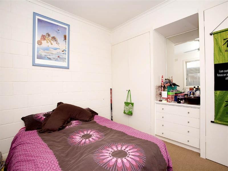 1/16 Stafford Street, Herne Hill VIC 3218