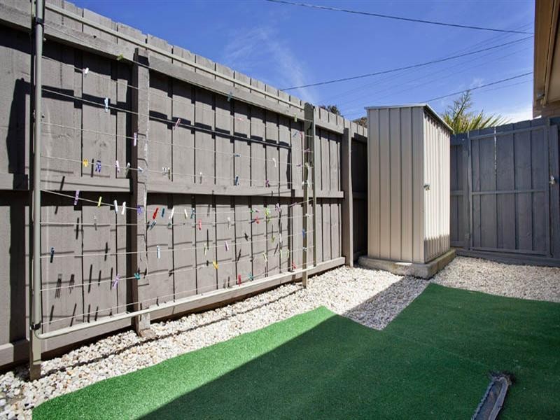 1/16 Stafford Street, Herne Hill VIC 3218