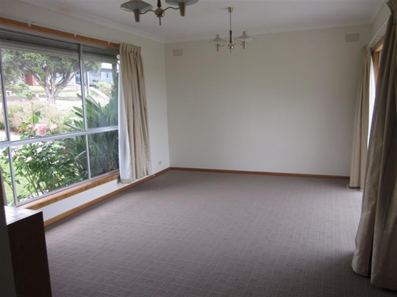 23 Acacia Street, Hamlyn Heights VIC 3215