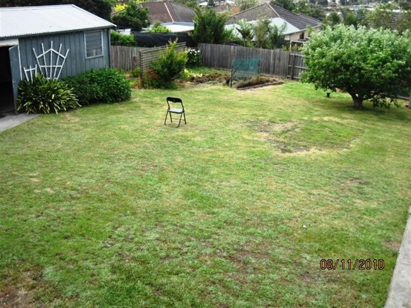 23 Acacia Street, Hamlyn Heights VIC 3215