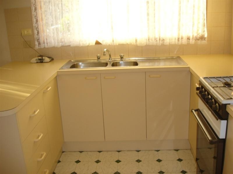 1/20 Hickey Street, Whittington VIC 3219