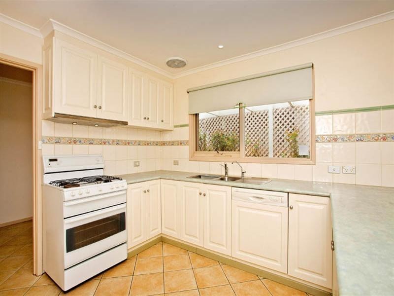 11 Durran Street, St Albans Park VIC 3219